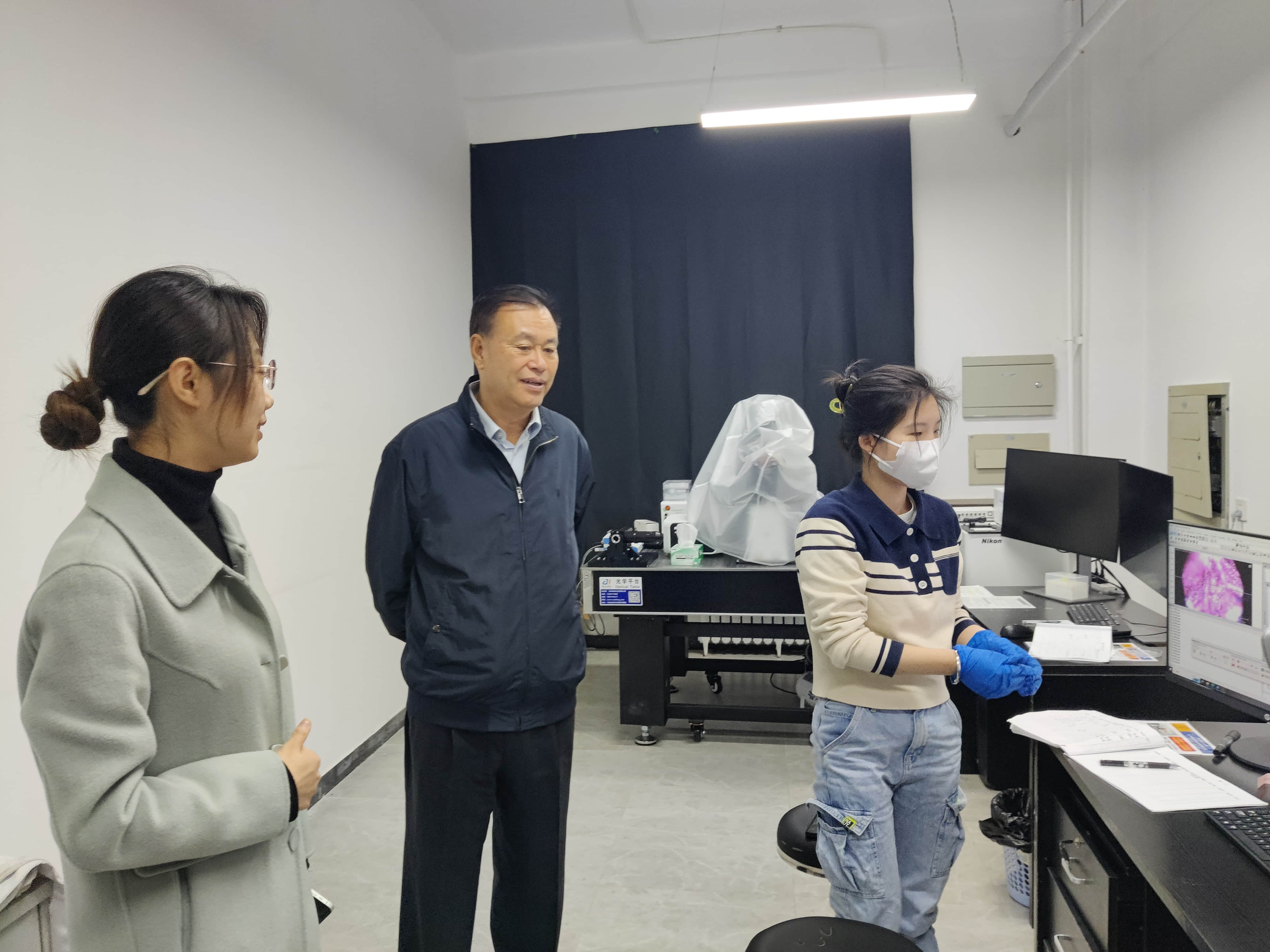 考察機械設備1.jpg